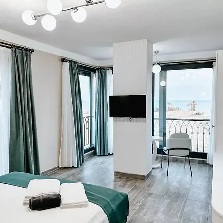 Hotel One Life